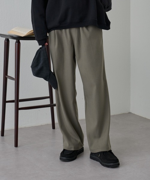 COLONY 2139（コロニートゥーワンスリーナイン）の「起毛センタープレスタックパンツ（その他パンツ・メンズ・ブラック/カーキ・MEDIUM/LARGE）」の14枚目の写真