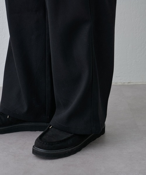 COLONY 2139（コロニートゥーワンスリーナイン）の「起毛センタープレスタックパンツ（その他パンツ・メンズ・ブラック/カーキ・MEDIUM/LARGE）」の12枚目の写真