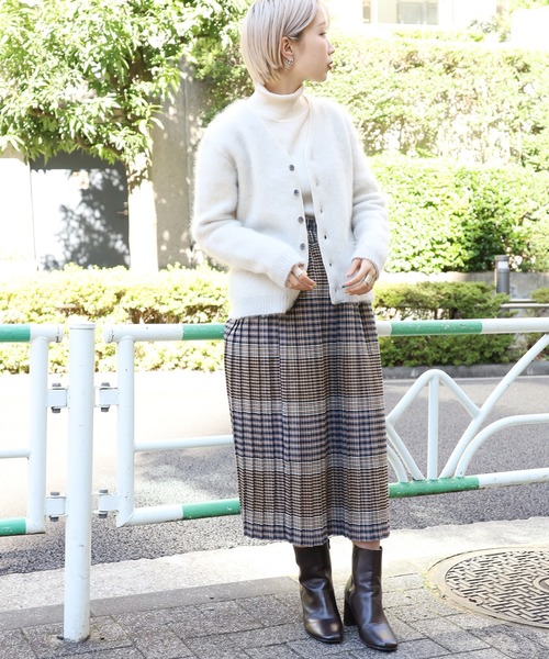 YOUNG&OLSEN The DRYGOODS STORE（ヤングアンドオルセン）の「YOUNG & OLSEN/ヤングアンドオルセン MOHAIR GRANGE CARDIGAN モヘアカーディガン（カーディガン/ボレロ・レディース・キャメル/ヘザーグレー・FREE）」の17枚目の写真
