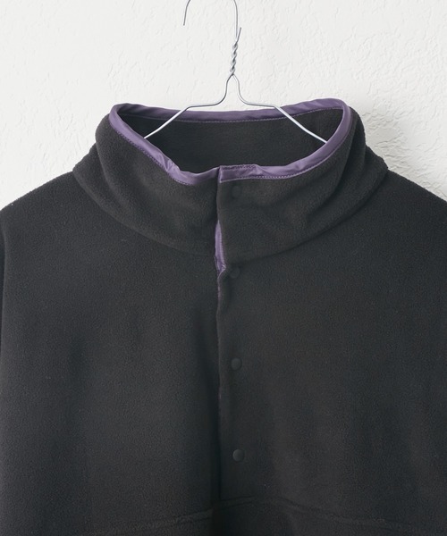 WHIMSIC（ウィムジック）の「【UNISEX】マイクロフリーススナップTEE（Tシャツ/カットソー・メンズ・ベージュ/パープル/ネイビー/ブラック・FREE）」の16枚目の写真