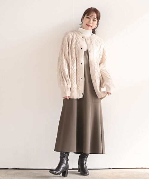 rps（アールピーエス）の「ケーブルニットカーディガン（カーディガン/ボレロ・レディース・アイボリー/ベージュ/ピンク/杢グレー・フリー）」の13枚目の写真
