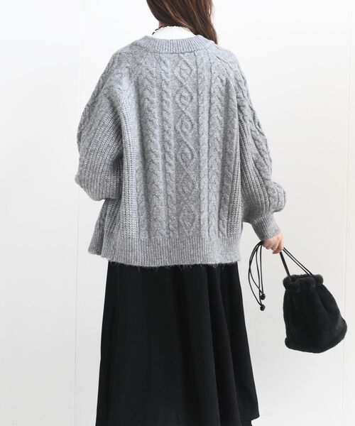 rps（アールピーエス）の「ケーブルニットカーディガン（カーディガン/ボレロ・レディース・アイボリー/ベージュ/ピンク/杢グレー・フリー）」の17枚目の写真