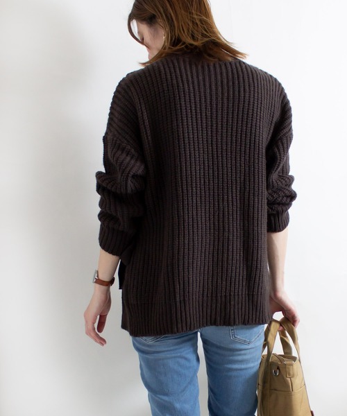 ALL ORDINARIES（オールオーディナリーズ）の「フロント重ね紐付ケーブルニットプルオーバー（ニット/セーター・レディース・オフホワイト/チャコールグレー・FREE）」の11枚目の写真