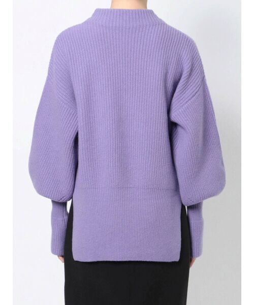 ELENDEEK(エレンディーク)の「エアーウールビショップスリーブニット(ニット/セーター・レディース・ブラック/パープル/ベージュ/オフホワイト・FREE)」の11枚目の写真