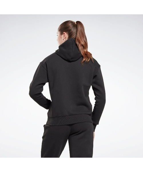 Reebok(リーボック)の「フリースフーディー / RI BL Fleece Hoodie(パーカー・レディース・ブラック・J/L/J/M/J/S/J/O/J/XS)」の3枚目の写真