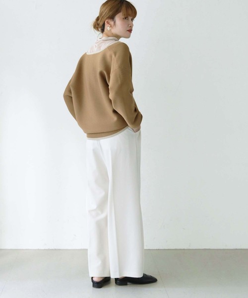 HER CLOSET（ハークローゼット）の「【shemoshelly】WEB限定バイカラーキーネックスウェットライクニット（ニット/セーター・レディース・ブラウン/ベージュ/オフホワイト・M）」の14枚目の写真
