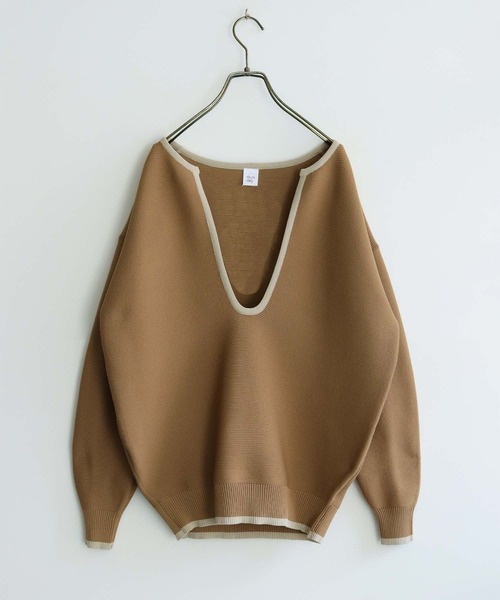 HER CLOSET（ハークローゼット）の「【shemoshelly】WEB限定バイカラーキーネックスウェットライクニット（ニット/セーター・レディース・ブラウン/ベージュ/オフホワイト・M）」の9枚目の写真