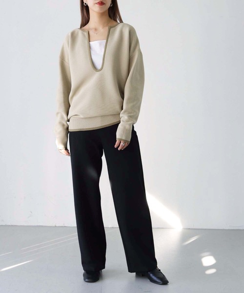 HER CLOSET（ハークローゼット）の「【shemoshelly】WEB限定バイカラーキーネックスウェットライクニット（ニット/セーター・レディース・ブラウン/ベージュ/オフホワイト・M）」の8枚目の写真