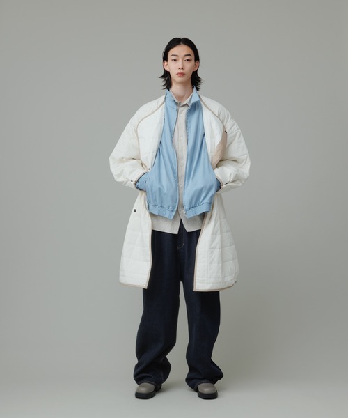 ADAM ET ROPE'(アダムエロペ)の「スクラップレザー ボリュームソール サイドゴア ブーツ/サスティナブル/ユニセックス(ブーツ・メンズ・ブラック/グレー系その他・41/42/43)」の15枚目の写真