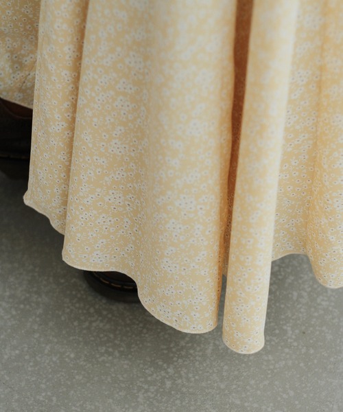 Crisp（クリスプ）の「フラワーヘムフレアスカート（スカート・レディース・イエロー/ブルー・FREE）」の21枚目の写真