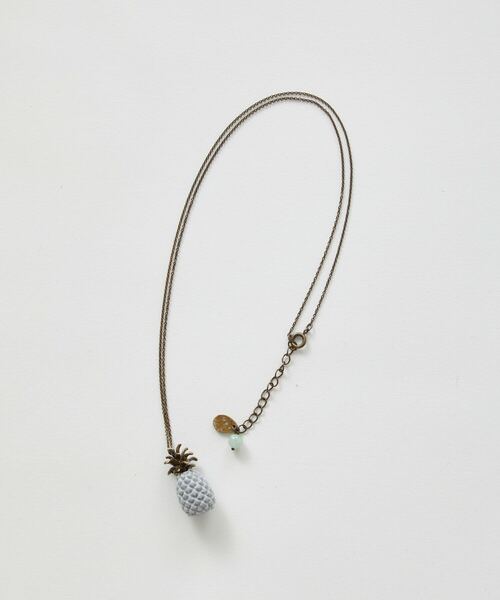 パイナップルネックレス