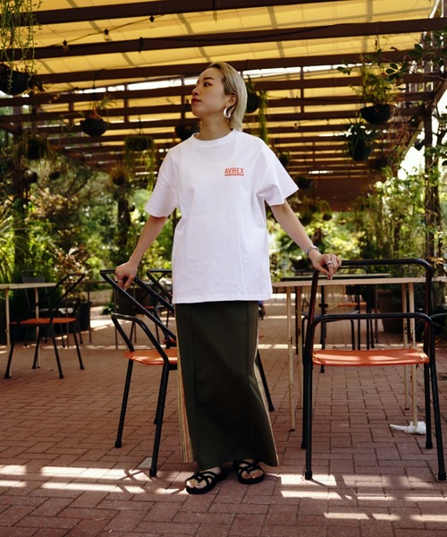 AVIREX（アヴィレックス）の「1COLOR TOMCAT T-SHIRT/ 1カラートムキャットTシャツ（Tシャツ/カットソー・レディース・オフホワイト/ブラック・FREE）」の19枚目の写真