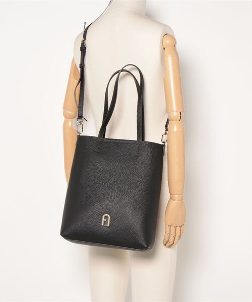 FURLA（フルラ）の「FURLA PRIMULA M TOTE N/S（トートバッグ
