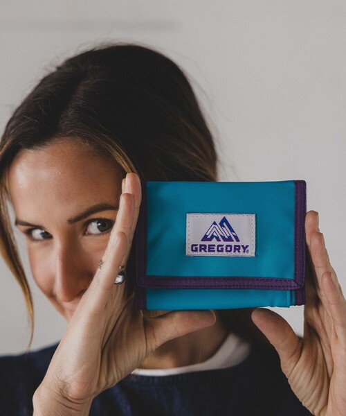 BEAMS BOY（ビームスボーイ）の「GREGORY × BEAMS BOY / 別注 VINTAGE TRIFOLD WALLET 23SS（財布・レディース・ターコイズブルー・FREE）」の2枚目の写真