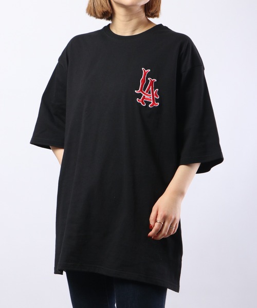 RE730(アールイーセブンサーティー)の「RE730 ビッグシルエット半袖Tシャツ(Tシャツ/カットソー・メンズ・ブラック系1/ブラック/イエロー/イエロー系1/ブルー系1/ホワイト/イエロー系2/ホワイト系1/ホワイト系2/ブラック系2/ブルー系2/ターコイズブルー・L/XL/M)」の1枚目の写真
