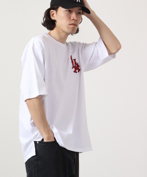 RE730(アールイーセブンサーティー)の「RE730 ビッグシルエット半袖Tシャツ(Tシャツ/カットソー・メンズ・ブラック系1/ブラック/イエロー/イエロー系1/ブルー系1/ホワイト/イエロー系2/ホワイト系1/ホワイト系2/ブラック系2/ブルー系2/ターコイズブルー・L/XL/M)」の20枚目の写真