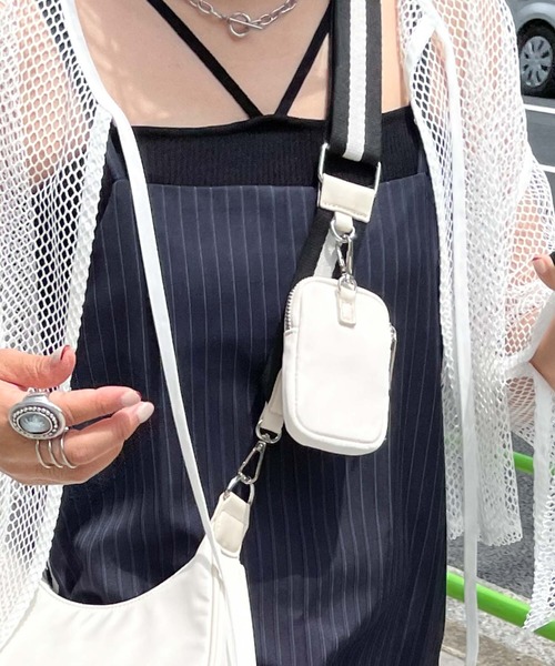 archives（アルシーヴ）の「ユーティリティバッグ（ショルダーバッグ・レディース・ブラック/アイボリー・FREE）」の18枚目の写真