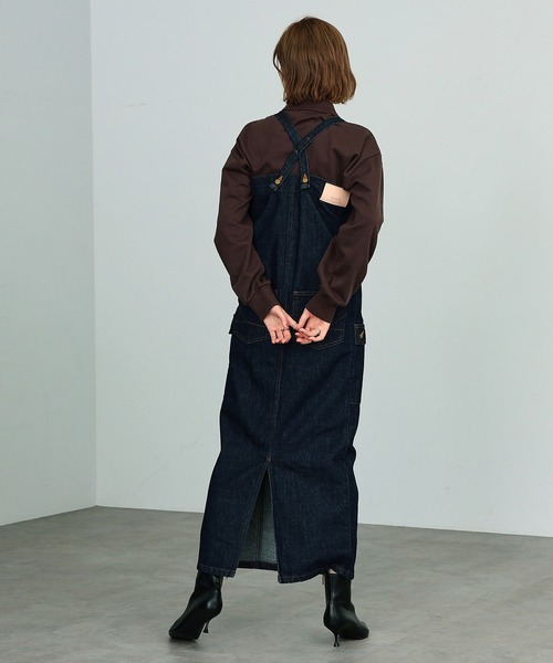 SOMETHING（サムシング）の「atelier SOMETHING/アトリエサムシング カーゴサスペンダーベアデニムサロペットスカート（つなぎ/オールインワン・レディース・ライトインディゴブルー/インディゴブルー・MEDIUM/SMALL）」の6枚目の写真