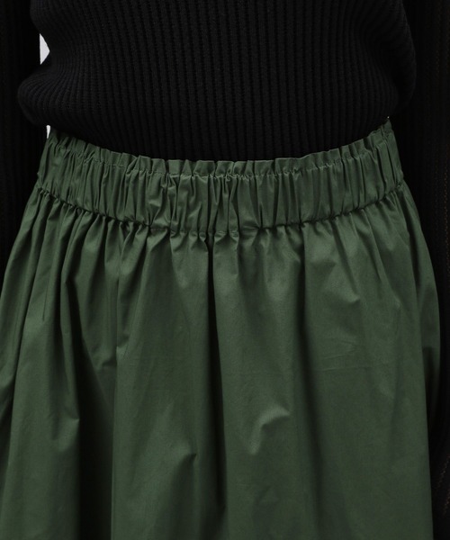 LAKOLE（ラコレ）の「タイプライターフレアスカート / 972308（スカート・レディース・ダークグリーン/ベージュ/ブラック・SMALL/MEDIUM）」の4枚目の写真