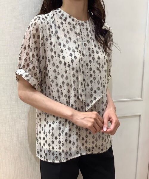 TOKYO SHIRTS(トウキョウシャツ)の「スタンドカラー 半袖ブラウス(シャツ/ブラウス・レディース・ネイビー/ホワイト/ライトイエロー・M/L)」の8枚目の写真