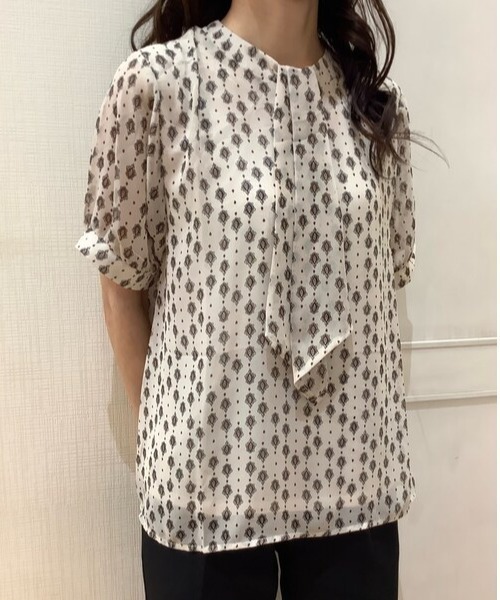 TOKYO SHIRTS(トウキョウシャツ)の「スタンドカラー 半袖ブラウス(シャツ/ブラウス・レディース・ネイビー/ホワイト/ライトイエロー・M/L)」の7枚目の写真