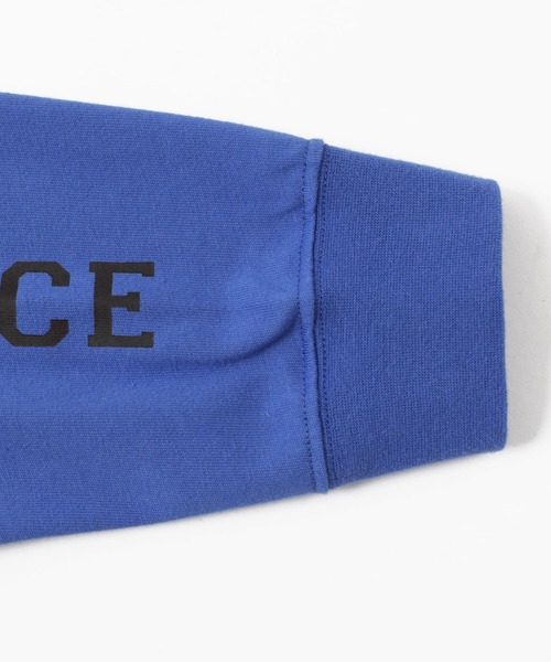 GLAZOS（グラソス）の「USAコットン・袖ロゴプリントビッグ長袖Tシャツ（その他トップス・キッズ・ブラック/ホワイト/ブルー・150cm/160cm/170cm/140cm）」の10枚目の写真