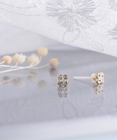 [出品6月末まで]ノワールドプーぺ　K10ダイヤモンドピアス elle meme K10 ダイヤモンド一粒 ピアス（ピアス（両耳用