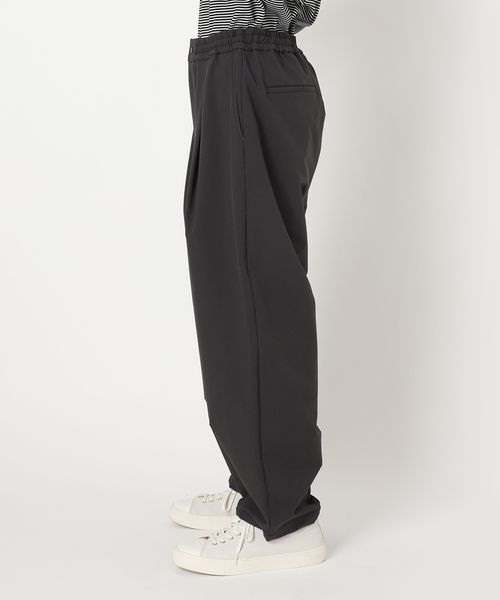 EDIFICE（エディフィス）の「STORMFLEECE バルーンフィット イージーパンツ（その他パンツ・メンズ・ネイビー/チャコールグレー・MEDIUM/LARGE）」の9枚目の写真