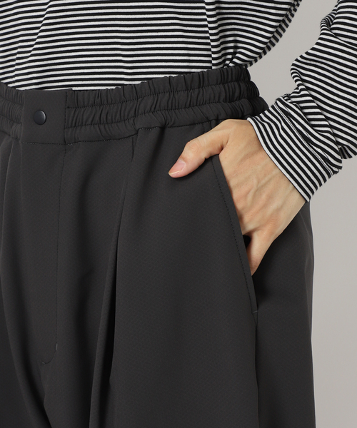 EDIFICE（エディフィス）の「STORMFLEECE バルーンフィット イージーパンツ（その他パンツ・メンズ・ネイビー/チャコールグレー・MEDIUM/LARGE）」の14枚目の写真