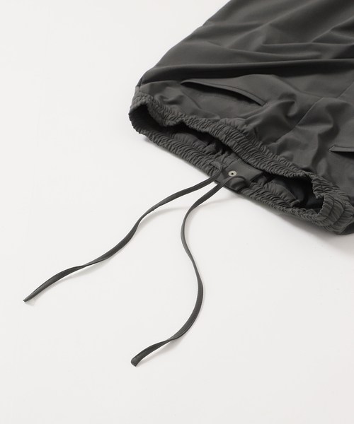 EDIFICE（エディフィス）の「STORMFLEECE バルーンフィット イージーパンツ（その他パンツ・メンズ・ネイビー/チャコールグレー・MEDIUM/LARGE）」の17枚目の写真