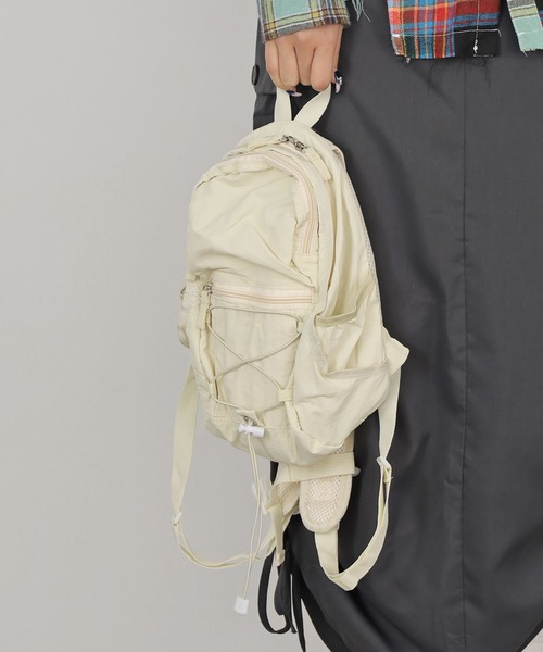 ROOPTOKYO（ループトウキョウ）の「COLOR MINI BACKPACK/カラーミニバックパック（バックパック/リュック・レディース・クリーム/グレー/パープル・ONE SIZE）」の2枚目の写真