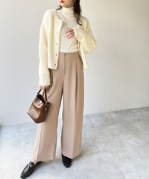 GeeRA(ジーラ)の「ハイウエストジップワイドパンツ(スラックス・レディース・ライトベージュ/ブラック・LARGE/MEDIUM)」の10枚目の写真