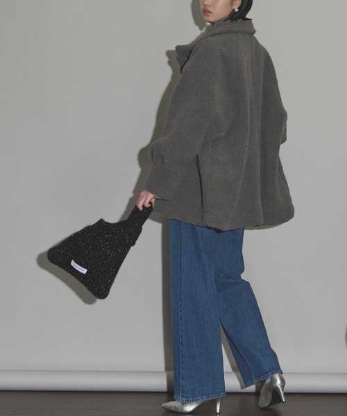 THE YOn（ザヨン）の「グリッターシャギーニットミニバッグ（ハンドバッグ・レディース・シルバー/ブラック/ブラック×ゴールド/ホワイト×ゴールド・FREE）」の20枚目の写真