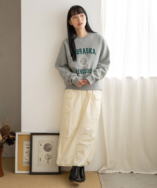 LOWRYS FARM（ローリーズファーム）の「ホッケーカジュアルウラケキモウＬＳ 966168（スウェット・レディース・チャコールグレー/ブルー/ホワイト/グレー・FREE）」の6枚目の写真