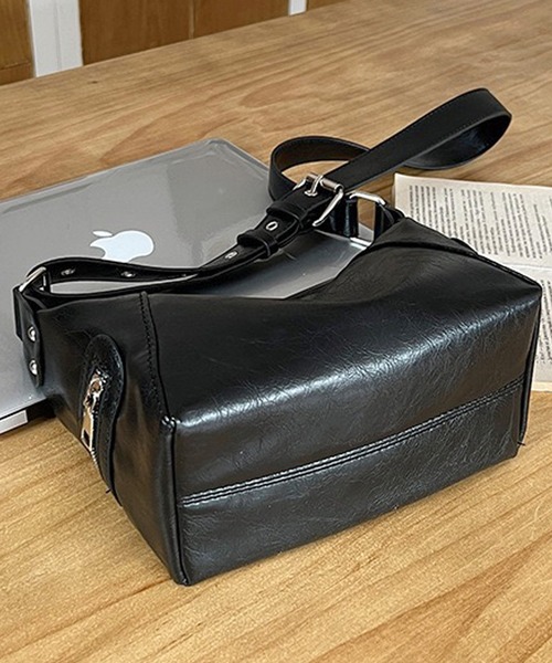 non-hedge（ノンヘッジ）の「ハトメベルトショルダーバッグ（ショルダーバッグ・レディース・ホワイト/ブラック・FREE）」の18枚目の写真