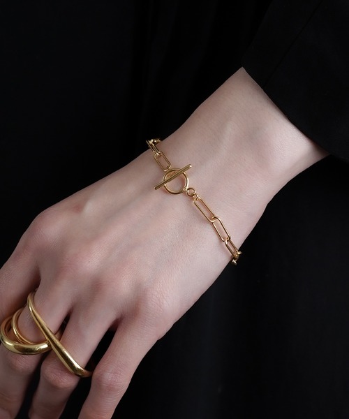 ISOLATION(アイソレーション)の「【ISOLATION / アイソレーション】Silver925 Rectangle Chain Bracelet (K18gp) / レクタングルチェーンブレスレット(ブレスレット・レディース・ゴールド・17cm)」の4枚目の写真