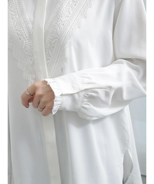 Te chichi(テチチ)の「バイアスレーススタンドフリルブラウス(シャツ/ブラウス・レディース・オフホワイト・F)」の16枚目の写真