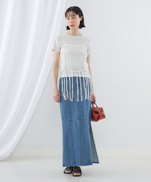 Ray BEAMS(レイビームス)の「Ray BEAMS / カギバリ フリンジ キャミソール(ニット/セーター・レディース・ホワイト/ブラック・ONE SIZE)」の4枚目の写真