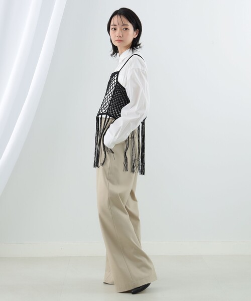 Ray BEAMS(レイビームス)の「Ray BEAMS / カギバリ フリンジ キャミソール(ニット/セーター・レディース・ホワイト/ブラック・ONE SIZE)」の17枚目の写真