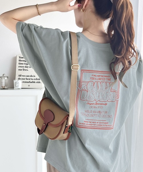 Java（ジャバ）の「《JaVaジャバコラボ》”ゆるっ”と着映え。オーガニックコットン混　夏に使える 綿100％前後2wayステッチツアーロゴ刺繍シンプル半袖Tシャツ（Tシャツ/カットソー・レディース・ネイビー/グリーン/オフホワイト/ブラック/アイボリー/ピンクベージュ・LARGE/MEDIUM/SMALL/X-LARGE）」の16枚目の写真