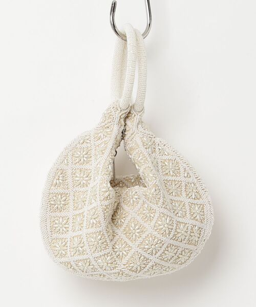 MAISON mou(メゾンムー)の「【Swaraj/スワラージ】EMB BALL TOTE(ハンドバッグ・レディース・ピンク系その他/シルバー/オフホワイト/ブラック・FREE)」の2枚目の写真