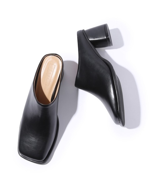 Juze（ジュゼ）の「スクエアトゥミュール（その他シューズ・レディース・ブラック/ホワイト/シルバー・L/M/S）」の18枚目の写真