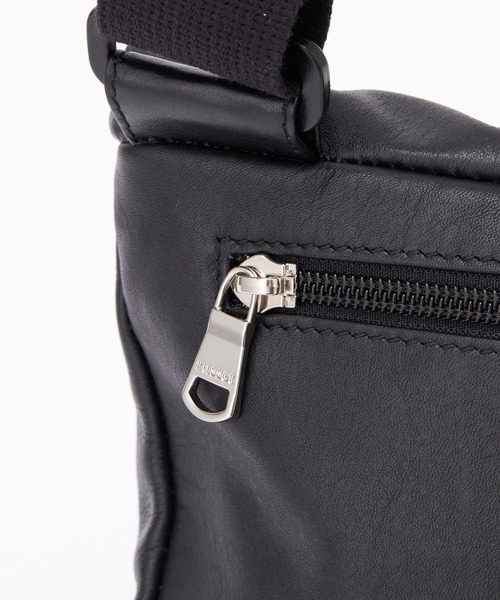 russet（ラシット）の「Soft leather shoulder bag (CE-1254