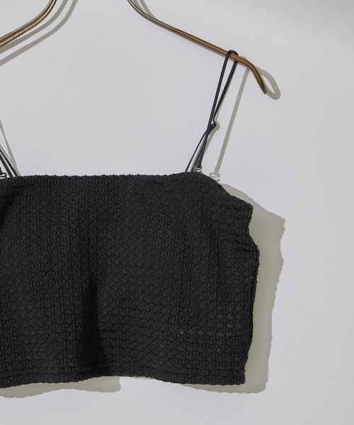 SALON adam et rope'(サロン アダム エ ロペ)の「KINANシャーリングジャガードベアトップ【洗える】(チューブトップ・レディース・ピンク系その他2/ホワイト/ブラック・FREE)」の18枚目の写真