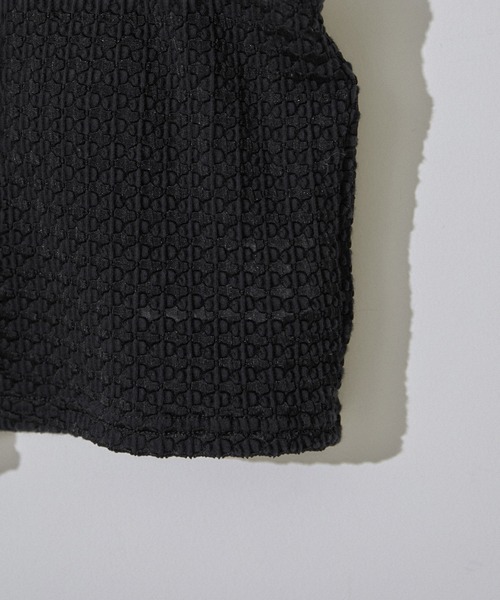 SALON adam et rope'(サロン アダム エ ロペ)の「KINANシャーリングジャガードベアトップ【洗える】(チューブトップ・レディース・ピンク系その他2/ホワイト/ブラック・FREE)」の4枚目の写真