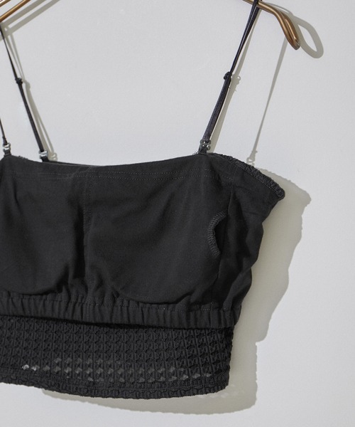 SALON adam et rope'(サロン アダム エ ロペ)の「KINANシャーリングジャガードベアトップ【洗える】(チューブトップ・レディース・ピンク系その他2/ホワイト/ブラック・FREE)」の6枚目の写真