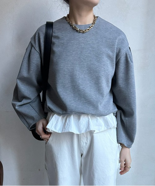 DouDou（ドゥドゥ）の「【WEB限定】  裾フリルダンボールプルオーバー（その他トップス・レディース・ブラック/オフホワイト/チャコールグレー・FREE）」の12枚目の写真