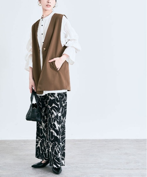 kirakiraShop(キラキラショップ)の「ノーカラー ジレ ジャケット(ベスト・レディース・ブラック/ベージュ/ブラウン/ブルー/ダークグレー/ライトベージュ・FREE)」の13枚目の写真
