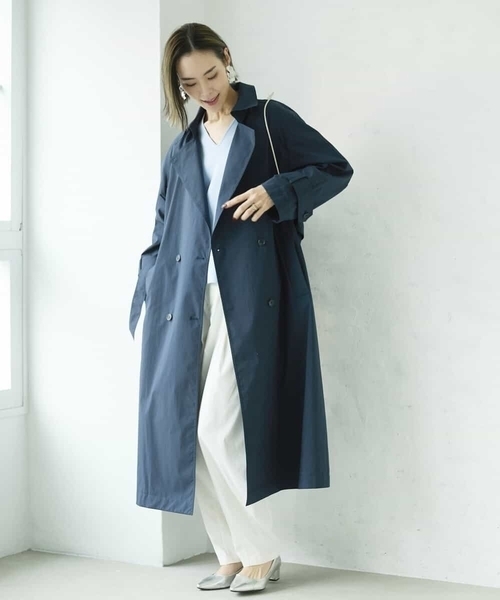 MICHEL KLEIN(ミッシェル・クラン)の「ストレッチソフトロングトレンチコート(トレンチコート・レディース・ネイビー/ライトベージュ・40/38)」の7枚目の写真