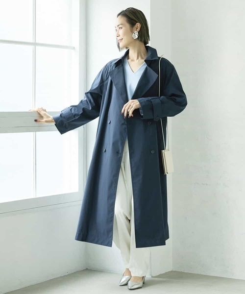 MICHEL KLEIN(ミッシェル・クラン)の「ストレッチソフトロングトレンチコート(トレンチコート・レディース・ネイビー/ライトベージュ・40/38)」の8枚目の写真